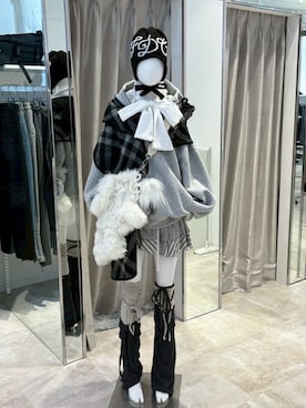 「アイテム（キーホルダー）」を使った、Never mind the XU / Chikashitsu+さん（レディース・165cm）の秋コーディネート