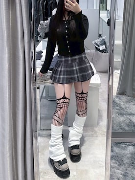 「アイテム（レッグウォーマー）」を使った、Never mind the XU / Chikashitsu+さん（レディース・162cm）の秋コーディネート