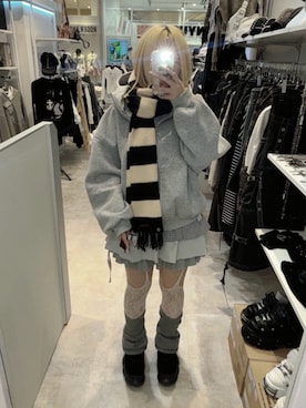 「アイテム（レッグウォーマー）」を使った、Never mind the XU / Chikashitsu+さん（レディース・165cm）の秋コーディネート