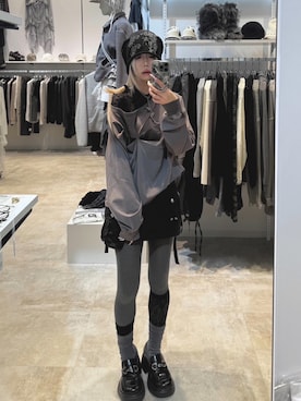 「UGLY SHADOW（アグリーシャドウ）のアイテム」を使った、Never mind the XU / Chikashitsu+さん（レディース・160cm）の冬コーディネート