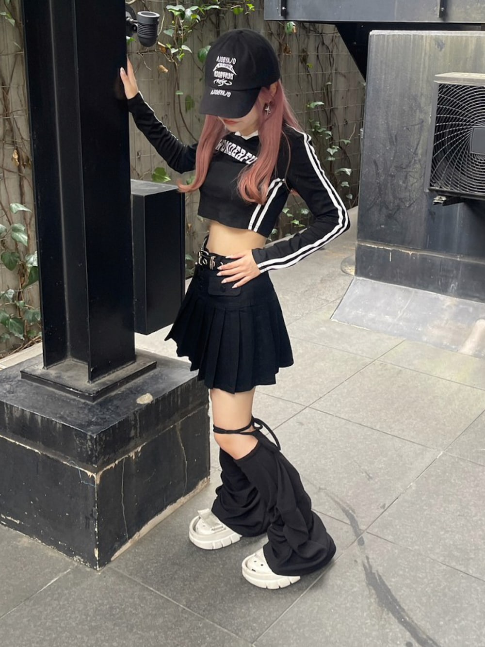 Never mind the XU / Chikashitsu+（ネバーマインド ザ エックス