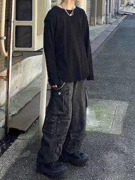 「Chikashitsu +（チカシツプラス）のアイテム（ニット/セーター）」を使った、Never mind the XU / Chikashitsu+さん（メンズ・170cm）の春コーディネート
