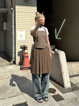「Chikashitsu +（チカシツプラス）のアイテム（Tシャツ/カットソー）」を使った、Never mind the XU / Chikashitsu+さん（レディース・162cm）の夏コーディネート