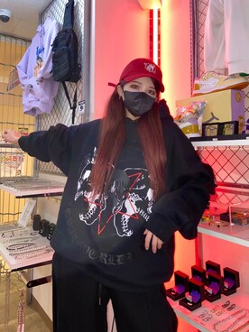 「SINCITY（シンシティ）のアイテム」を使った、Never mind the XU / Chikashitsu+さん（レディース・162cm）の冬コーディネート