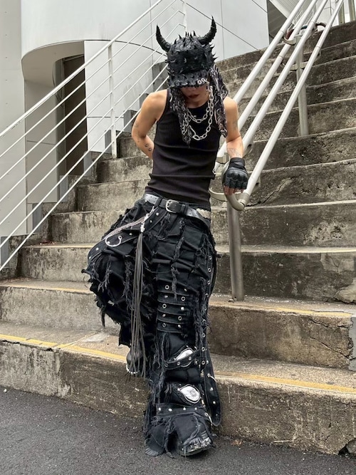 DIG YOUR OWN GRAVE】STUDS POYAS / 【ディグユアオウングレイブ