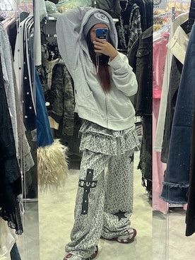 Never mind the XU / Chikashitsu+さんのコーディネート