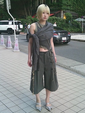 「Never mind the XU / Chikashitsu+（ネバーマインド ザ エックスユー / チカシツプラス）の【Nerd out XU】sheer layered tank top / 【ナードアウトエックスユー】シアーレイヤードタンクトップ＜着用動画あり＞（タンクトップ、グレー系）」を使った、Never mind the XU / Chikashitsu+さん（メンズ・171cm）の夏コーディネート