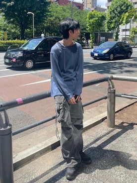 「Chikashitsu +（チカシツプラス）のアイテム（カーゴパンツ）」を使った、Never mind the XU / Chikashitsu+さん（メンズ・180cm）の春コーディネート