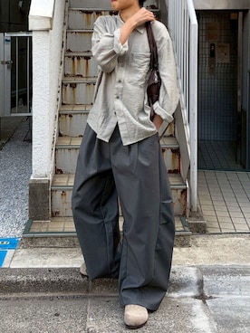 「Chikashitsu +（チカシツプラス）のアイテム（パンツ）」を使った、Never mind the XU / Chikashitsu+さん（メンズ・175cm）の春コーディネート