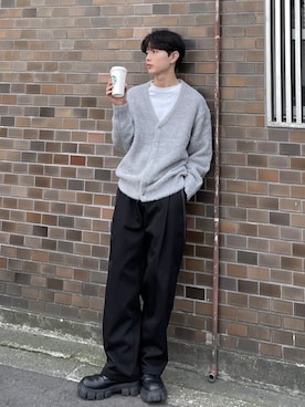 「Chikashitsu +（チカシツプラス）のアイテム（カーディガン/ボレロ）」を使った、Never mind the XU / Chikashitsu+さん（メンズ・180cm）の冬コーディネート