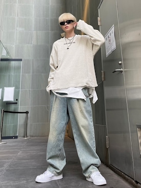 「XU（エックスユー）のアイテム（パンツ）」を使った、Never mind the XU / Chikashitsu+さん（メンズ・180cm）の春コーディネート