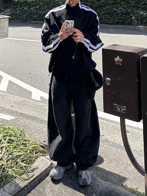 Chikashitsu+ youllオーバーサイズ ダウントラックジャケット セール】【Chikashitsu +】over sized set up side line track blouson