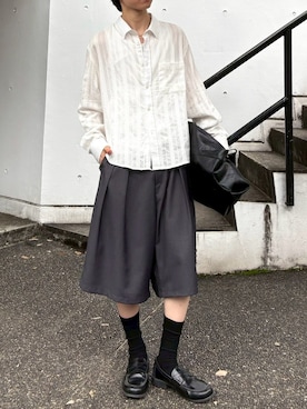 「Never mind the XU / Chikashitsu+（ネバーマインド ザ エックスユー / チカシツプラス）の【HAH ARCHIVE】Contour Shoulder Bag（Faux Leather） / 【ハーアーカイブ】コントゥアワンショルダーバッグ（フォーレザー）（ショルダーバッグ、ブラック系）」を使った、Never mind the XU / Chikashitsu+さん（レディース・150cm）の夏コーディネート