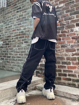 「XU（エックスユー）のアイテム（パンツ）」を使った、Never mind the XU / Chikashitsu+さん（メンズ・178cm）の夏コーディネート