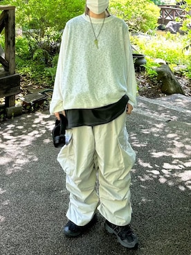 「Chikashitsu +（チカシツプラス）のアイテム（カーゴパンツ）」を使った、Never mind the XU / Chikashitsu+さん（レディース・158cm）の夏コーディネート