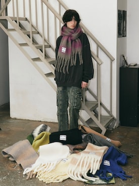 「REON STUDIO（レオンスタジオ）のアイテム（パンツ）」を使った、Never mind the XU / Chikashitsu+さん（メンズ・179cm）の秋コーディネート