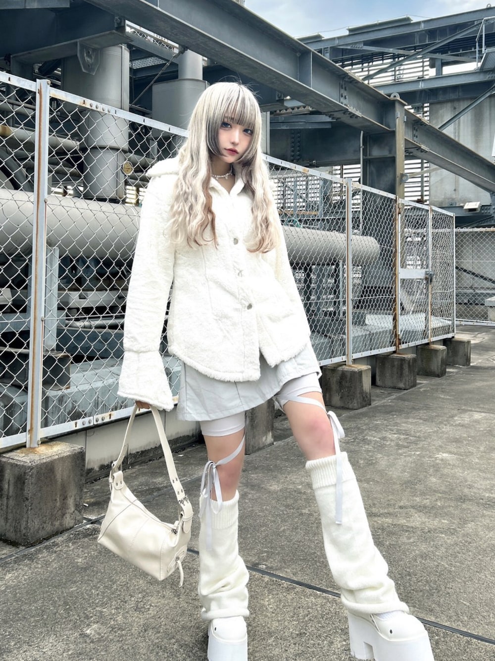 ストリートファッションとカルチャーの完全ガイド Never mind the XU / Chikashitsu+(Never mind the XU