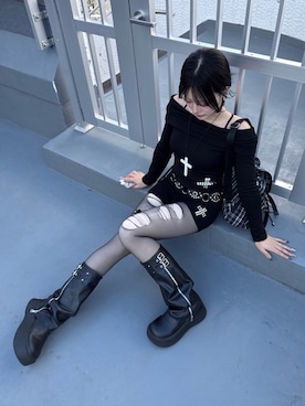 「レディースファッション」｜「アイテム（アクセサリー）」を使った、Never mind the XU / Chikashitsu+さん（レディース・163cm）の冬コーディネート