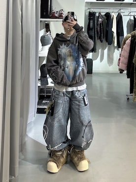 「FREE WORLD ORDER（フリーワールドオーダー）のアイテム」を使った、Never mind the XU / Chikashitsu+さん（レディース・165cm）の冬コーディネート