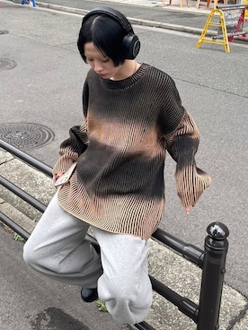 「Chikashitsu +（チカシツプラス）のアイテム（スウェットパンツ）」を使った、Never mind the XU / Chikashitsu+さん（レディース・160cm）の春コーディネート