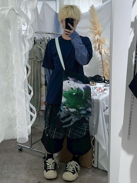 「Never mind the XU / Chikashitsu+（ネバーマインド ザ エックスユー / チカシツプラス）の【Nerd out XU】gingham check design layered long sleeve / 【ナードアウトエックスユー】ギンガムチェックデザインレイヤード長袖Tシャツ <着用動画あり>（Tシャツ/カットソー、ブルー系）」を使った、Never mind the XU / Chikashitsu+さん（メンズ・170cm）の夏コーディネート