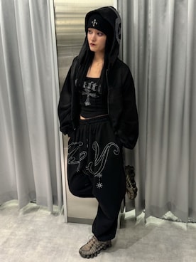 「アイテム（キャミソール）」を使った、Never mind the XU / Chikashitsu+さん（レディース・165cm）の秋コーディネート