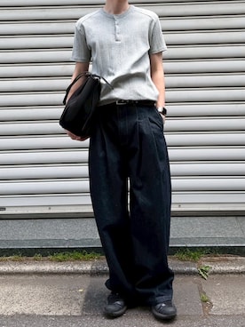 「Chikashitsu +（チカシツプラス）の【Chikashitsu +】henry neck half sleeve tee / 【チカシツプラス】ヘンリーネック半袖Tシャツ（Tシャツ/カットソー、グレー系）」を使った、Never mind the XU / Chikashitsu+さん（レディース・157cm）の春コーディネート