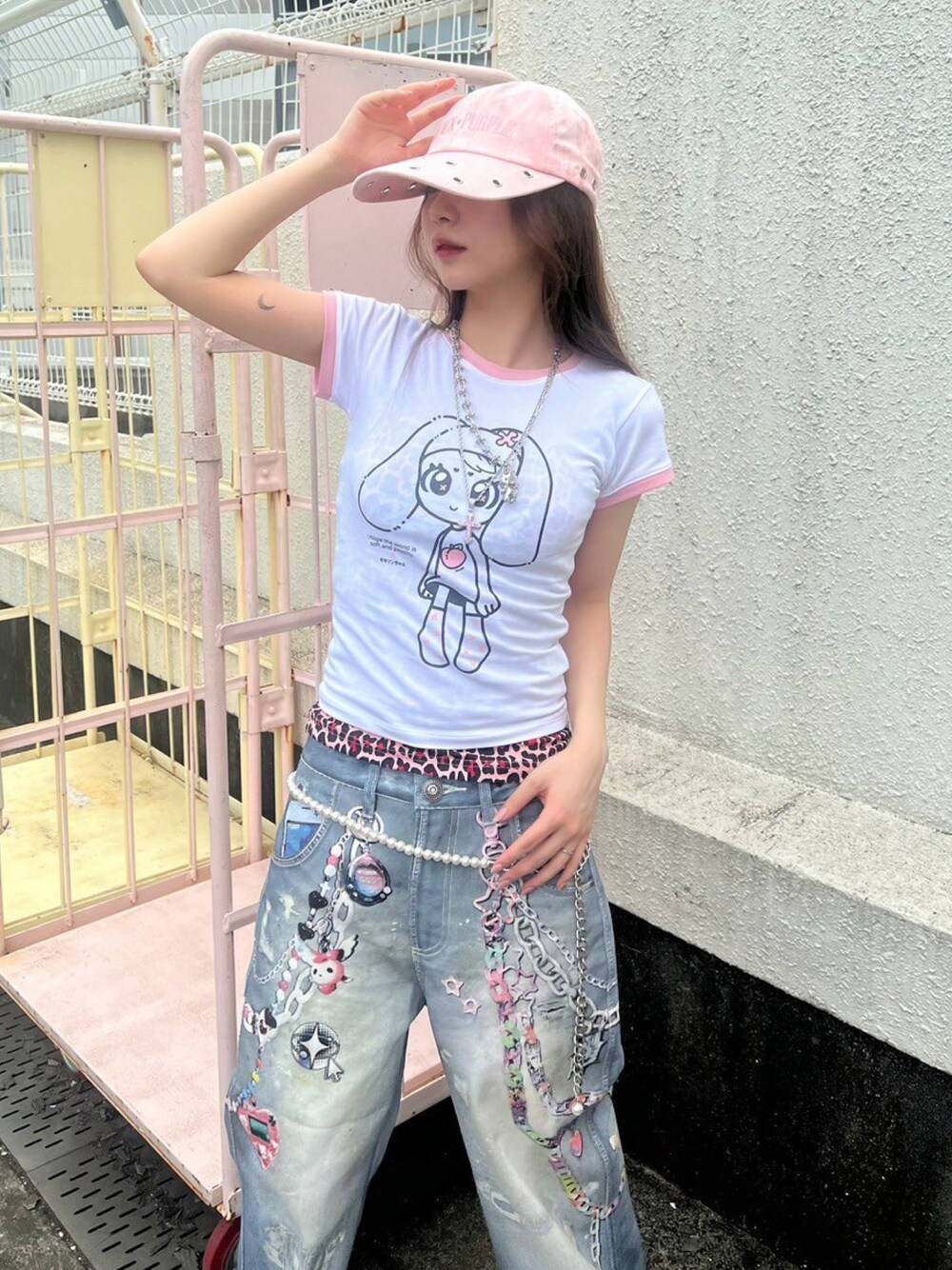 GALFYのタンクトップを使った人気ファッションコーディネート - WEAR