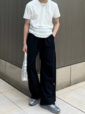 「シルバー」｜「アイテム（スウェットパンツ）」を使った、Never mind the XU / Chikashitsu+さん（メンズ・175cm）の春コーディネート