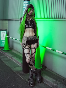 「bonnae（ボンネ）の【bonnae】Studded shorts / 【ボンネ】スタッズデザインミニショートパンツ＜着用動画あり＞（その他パンツ、ブラック系）」を使った、Never mind the XU / Chikashitsu+さん（レディース・150cm）の夏コーディネート