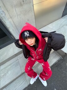 unknownパーカー UNKNOWN LONDON パーカー フーディー｜BLACKxSILVER RHINESTONE