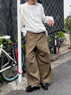 「Chikashitsu +（チカシツプラス）のアイテム（スラックス）」を使った、Never mind the XU / Chikashitsu+さん（メンズ・175cm）の夏コーディネート