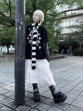 「アイテム（マフラー）」を使った、Never mind the XU / Chikashitsu+さん（レディース・159cm）の秋コーディネート