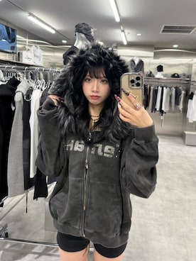 「アイテム（スウェットパンツ）」を使った、Never mind the XU / Chikashitsu+さん（レディース・153cm）の秋コーディネート