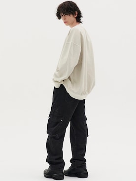 「REON STUDIO（レオンスタジオ）のアイテム（パンツ）」を使った、Never mind the XU / Chikashitsu+さん（メンズ・179cm）の秋コーディネート