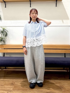 「GLOBAL WORK（グローバルワーク）のライトダンボールコクーンパンツ/659046（その他パンツ、グレー系）」を使った、manayan0602さん（レディース）の夏コーディネート