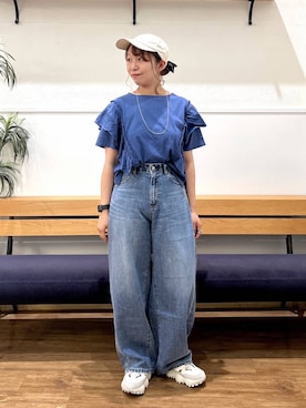 「GLOBAL WORK（グローバルワーク）のGOODデニムイージーパンツ/COOL/636569（デニムパンツ、ブルー系）」を使った、manayan0602さん（レディース）の春コーディネート