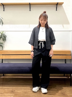 「GLOBAL WORK（グローバルワーク）のシルキータッチシアーシャツ5分袖/636672（シャツ/ブラウス、グレー系）」を使った、manayan0602さん（レディース）の夏コーディネート