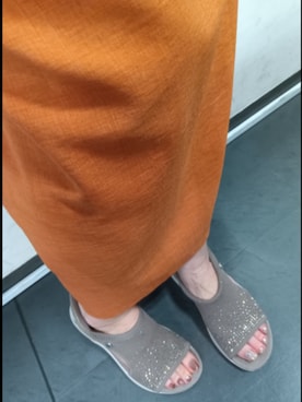 「SKECHERS（スケッチャーズ）のアイテム」を使った、parade豊洲さん（レディース・161cm）の春コーディネート