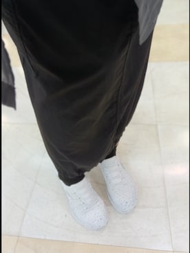 「SKECHERS（スケッチャーズ）のアイテム（シューズ）」を使った、parade豊洲さん（レディース・161cm）の秋コーディネート