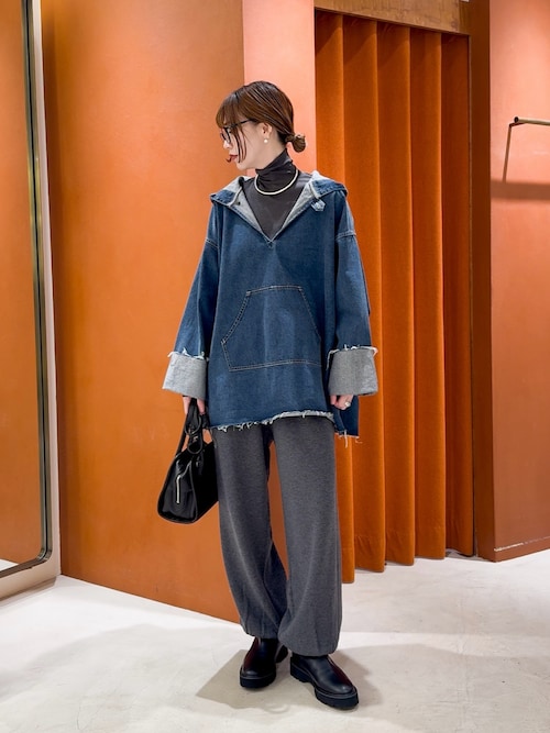 正規品 へルヴァボス オクタヴィア チョーカー シャツ Helluva Boss - OFFICIAL STORE – Shark Robot