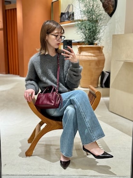 「Whim Gazette（ウィムガゼット）のファーVプルオーバー（ニット/セーター、グレー系）」を使った、あおさや。さん（レディース・160cm）の秋コーディネート