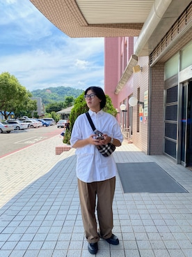 「アイテム（チノパンツ）」を使った、liouzpさん（メンズ・173cm・20代）の夏コーディネート