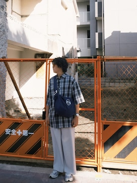 「アイテム（チノパンツ）」を使った、liouzpさん（メンズ・173cm）の秋コーディネート