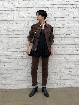 「Whim Gazette（ウィムガゼット）の【Hoaw.】バロックパールピアス（ピアス（両耳用））」を使った、AZUMIさん（レディース・160cm）の夏コーディネート