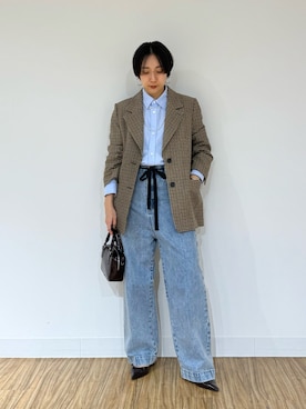 「アイテム（ハンドバッグ）」を使った、AZUMIさん（レディース・160cm）の秋コーディネート