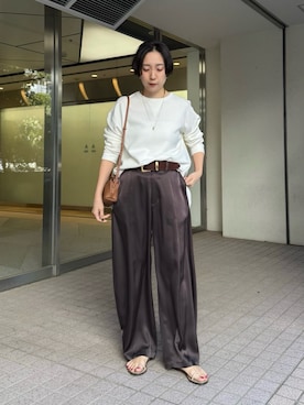 「NICOLAS LAINAS（ニコラスライナス）のアイテム」を使った、AZUMIさん（レディース・160cm）の春コーディネート