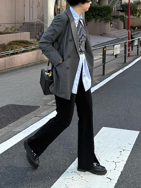 「Drawing Numbers（ドローイング ナンバーズ）の【Drawing Numbers】ダブルプレーンジャケット（テーラードジャケット、グレー系）」を使った、AZUMIさん（レディース・160cm）の春コーディネート