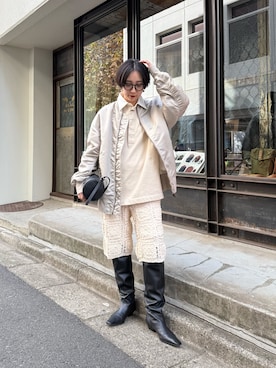 「アイテム（MA-1）」を使った、AZUMIさん（レディース・160cm）の冬コーディネート