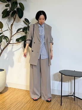 「NICOLAS LAINAS（ニコラスライナス）のアイテム」を使った、AZUMIさん（レディース・160cm）の春コーディネート